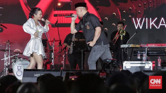 Dewa 19 Ajak Wika Salim Nyanyi Sepanggung di People Fest 2024