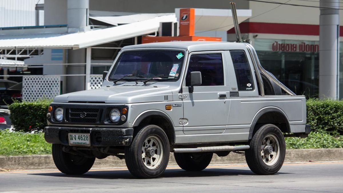 Polisi Bingung Cek Jimny Caribian: Ini Mobil Barang atau Penumpang?