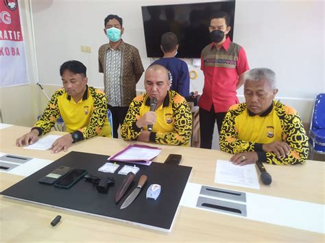 Pengacara Bawa Narkoba dan Senpi Ditangkap Polisi Usai Serempet Angkot